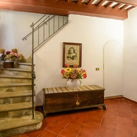 Cozy In Castellanselmo Apartment